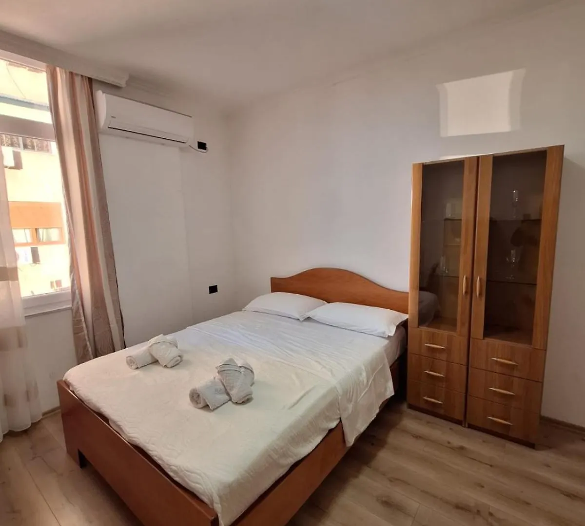Albania Apartment Cozy & Affordable Stay Near Tirana Center