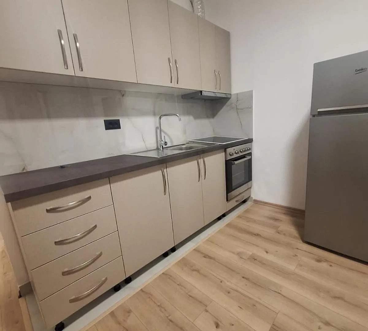 Albania Apartment Cozy & Affordable Stay Near Tirana Center